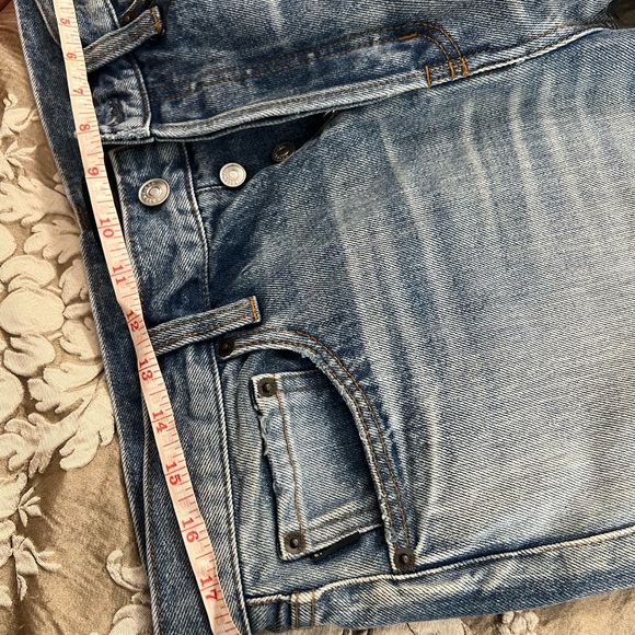 Brand new BALENCIAGA mens jeans - Picture 8 of 9